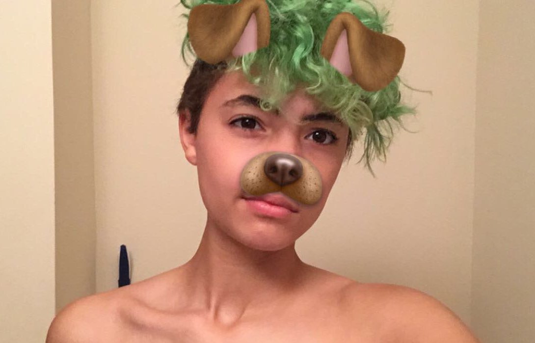 deadboycrazy's tweet image. these don't count as nudes right