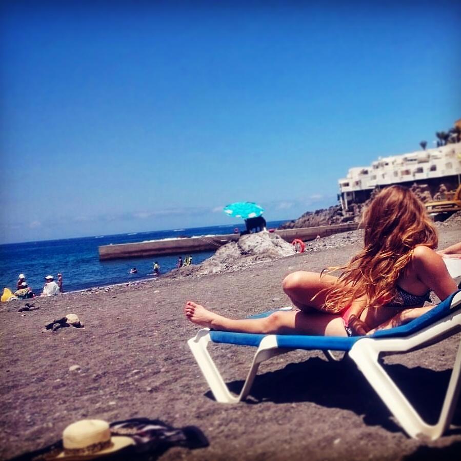 arinnyyy's tweet photo. Take me back to the sun 🌞 #procastinationnation #holidayblues https://t.co/jYlpVv5hV3