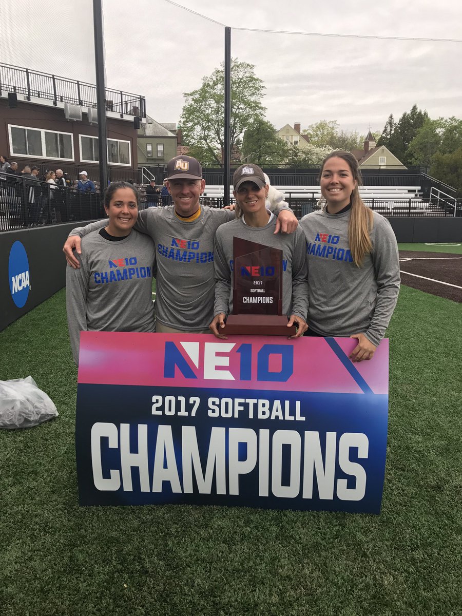 CoachNasti's tweet photo. Winning means nothing if you don't enjoy the people you do it with. Love this team, love this staff. #findcheesecakethecat #NE10Champs https://t.co/ogLDErODzl