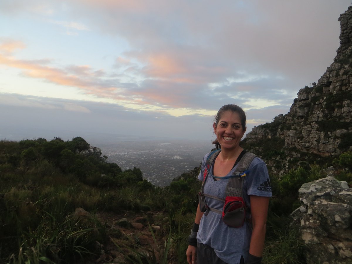 RunCapeTown's tweet photo. Began in the dark today to #greetthesunrise.Too many clouds,but these epic views #like!Wonderful morning #trailrunning with Tomie #runtagit https://t.co/KvouM2GDuF