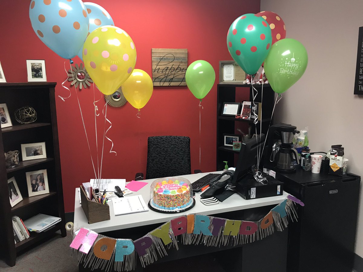Martinezrocio06's tweet photo. T1527 Spoiling  her STL!! #spoistl #LoveWhatYoudoforothers @jenbradytarget @HRAdrian4Target @GuenetteMelanie @yela2002 @JasBahia https://t.co/BQqZNSohV5