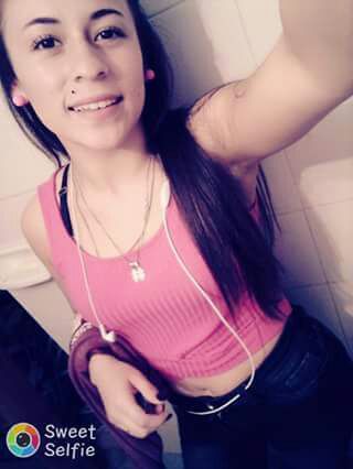 spisarello's tweet photo. Se llama Daiana Garnica tiene 17 años vive en Alderetes, Tucuman. Salió el dia 6 a las 17 horas a hacer comprar y no regreso. https://t.co/c3iusZ7PGI