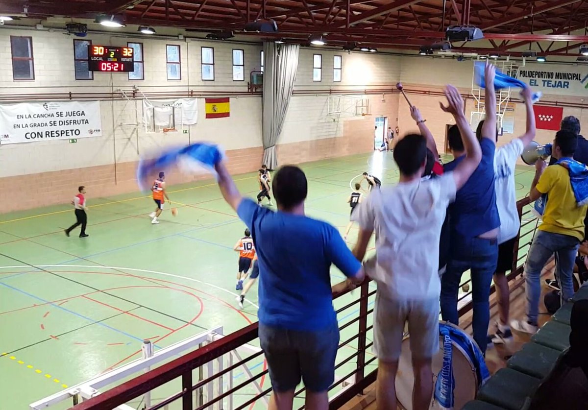 cbalcala's tweet photo. Descanso en el Tejar, Majadahonda 41-40 Baloncesto Alcalá. ¡Que partidazo señores! #vamosalcala #supporterscba https://t.co/hLHvM3wlaJ
