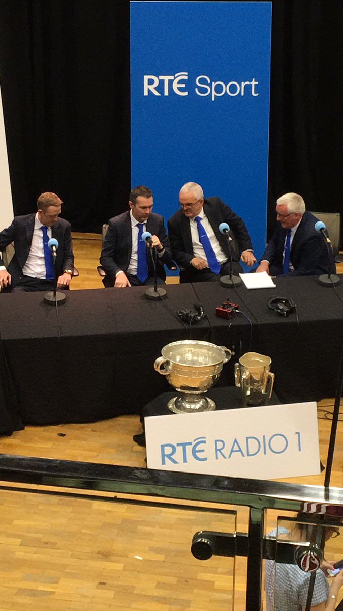 NameThePlayers's tweet photo. Great launch today @RTEgaa championship show! @MoCatterson @Darrenfrehill https://t.co/h6jCtTdy13