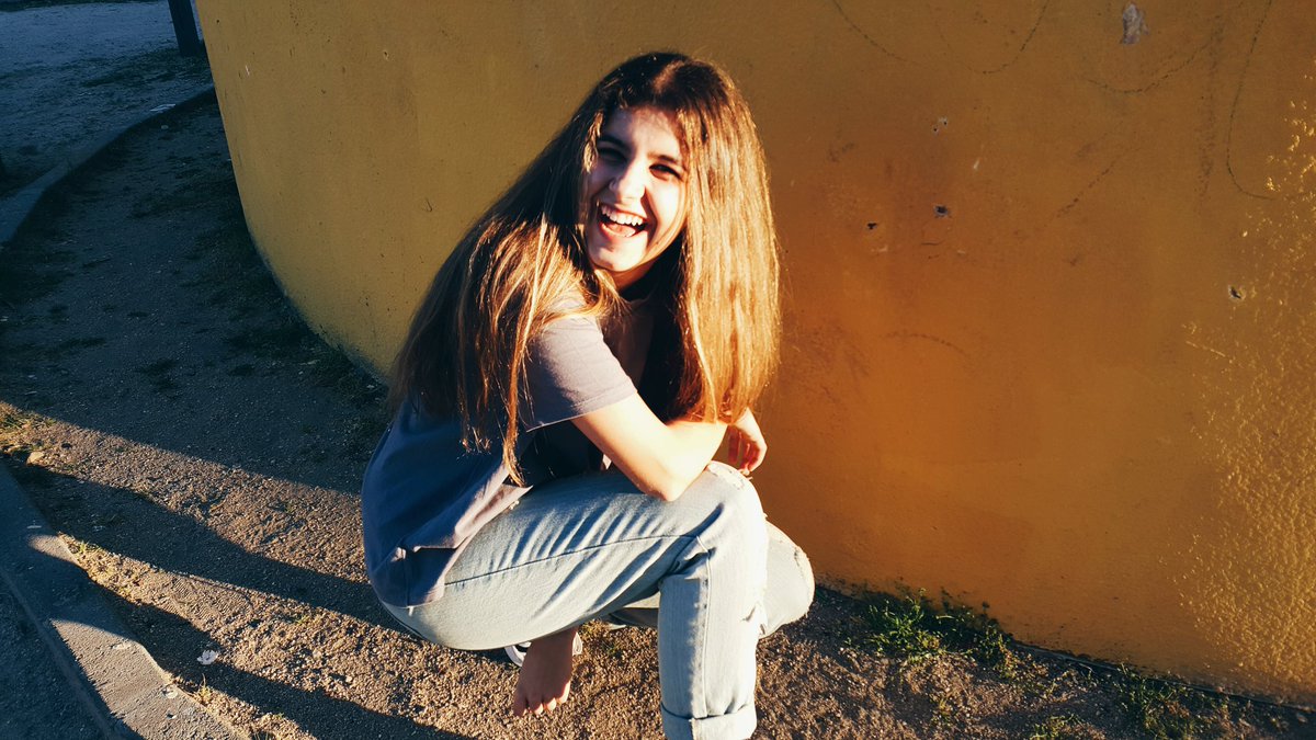 maryspltn's tweet photo. @beamiller #chapteryellow 💛 https://t.co/AXVZQvkxfr