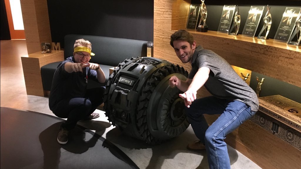 MrTLexify's tweet photo. AUTOBOTS ROLL OUT
coming to a backfire channel near you https://t.co/HsvJVtGY52