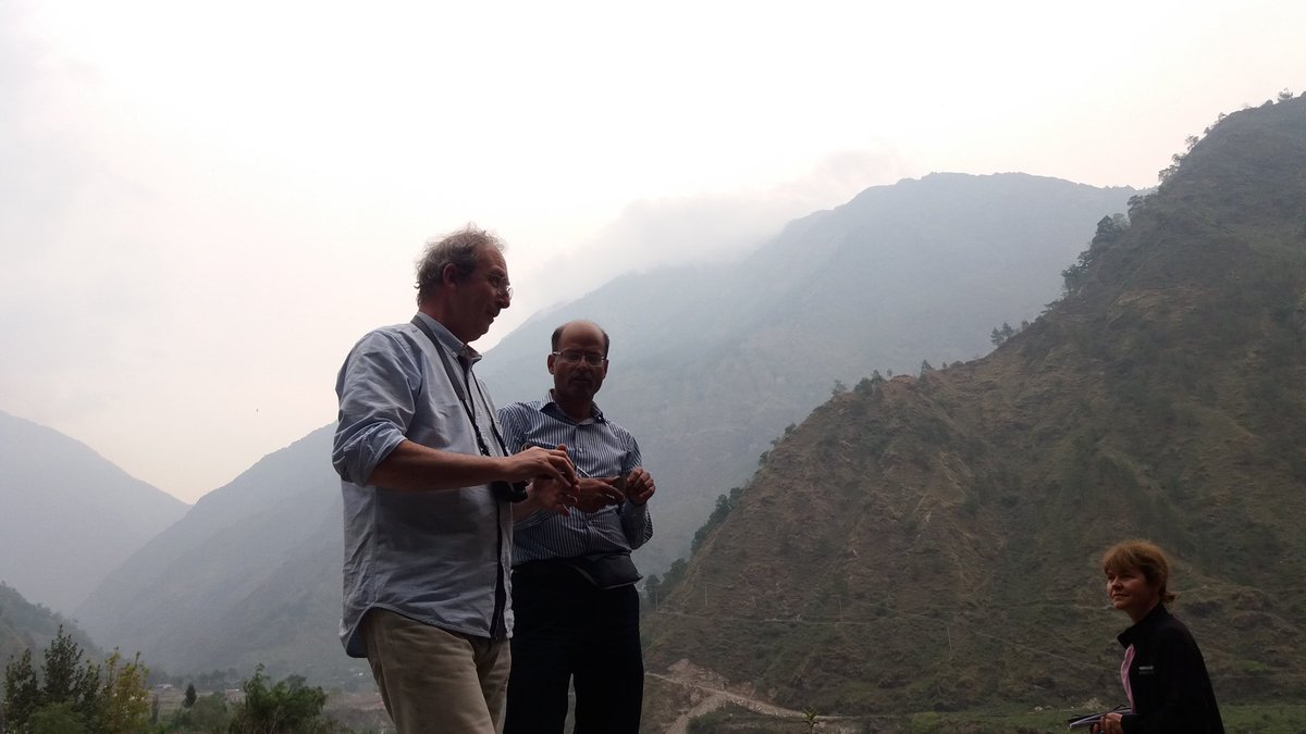 SFeakins's tweet photo. @TheJR #Exp354 co-chief Christian France-Lanord and Ananta Gajurel discuss the Lesser Himalaya, Pascale Huyghe in view. https://t.co/m0covlXqLK