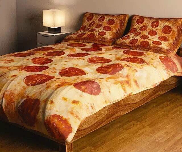 HiGuessOfficial's tweet photo. #HiGuess #captionthis #pizza #makeitalive https://t.co/eWBdWYIyHu