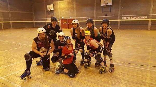 ayrshirerollerd's tweet photo. R2-Deck You and our newly mins passed Flamingo were at Glasgow Men's Roller Derby's Jammer Club yesterday! Cheers guys! https://t.co/JRZ9z8A7Gl