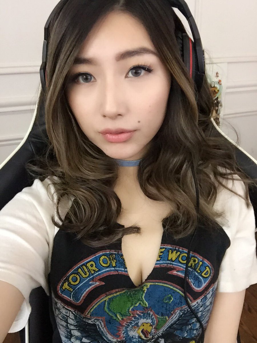 http://www.twitch.tv/xchocobars. 