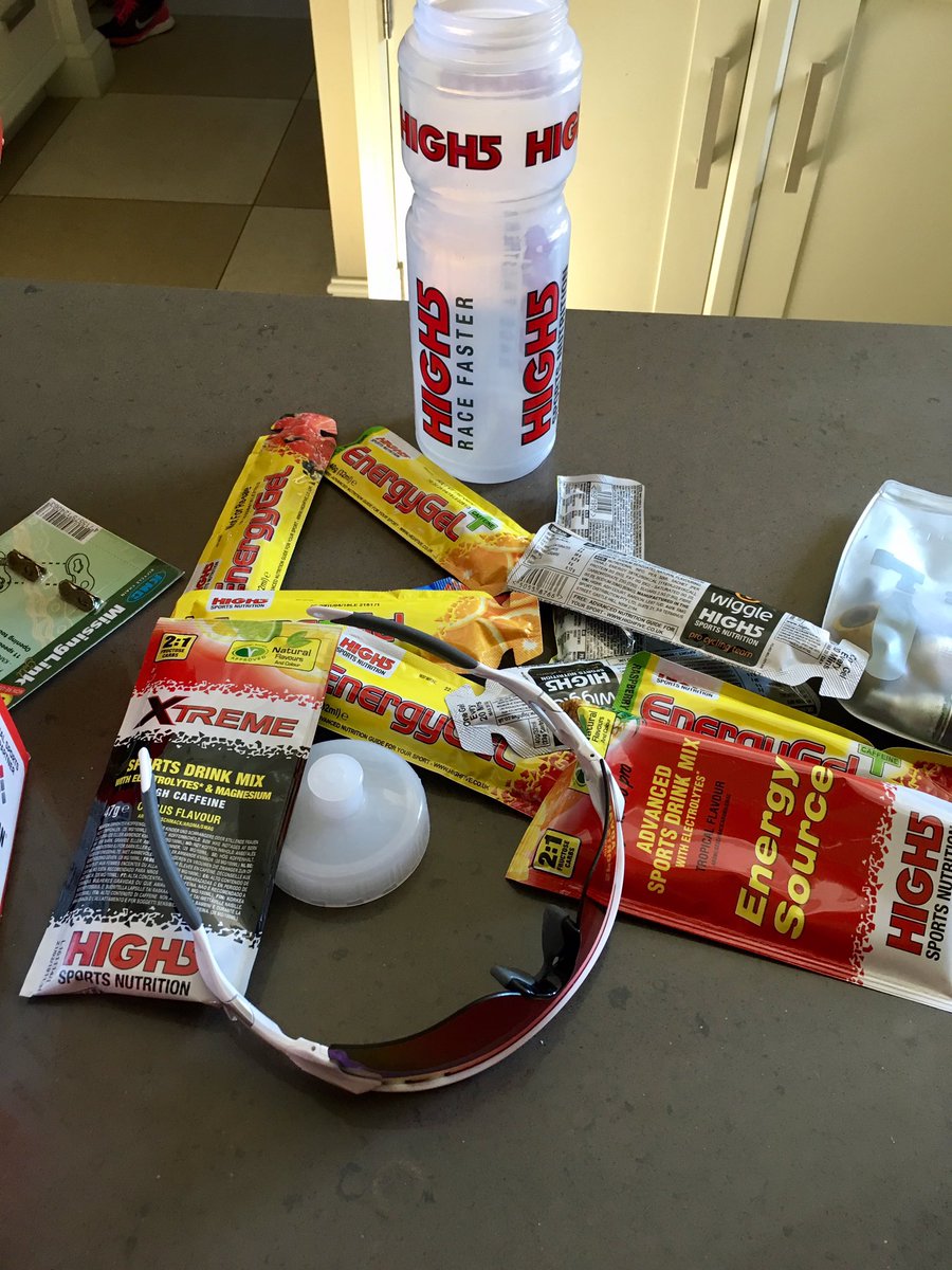 It's taperin' time for #IronmanMallorca load up on treats for race day.
