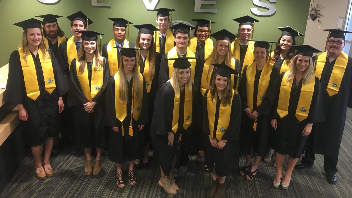 UAAMBB's tweet photo. Congrats to #SeawolfMBB's @taylerT24 &amp; @DMitch_16 -- among 24 #UAASeawolves grads Sunday! https://t.co/gFUdRZy7LV