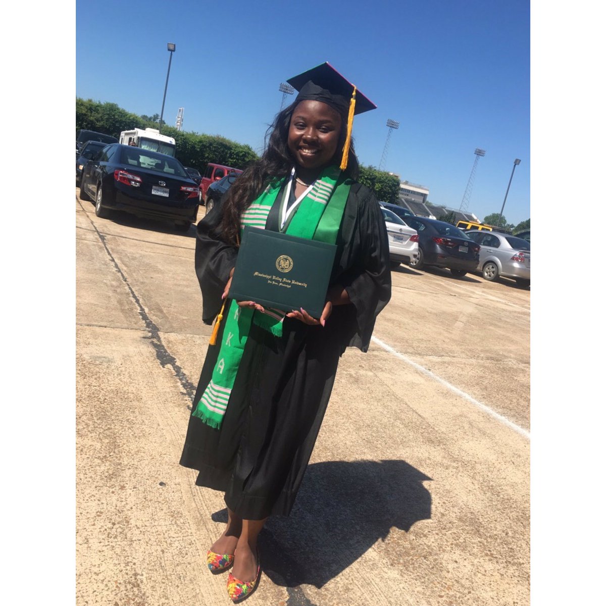 KissMyClassy_'s tweet photo. On yesterday, I officially became a graduate of Mississippi Valley State University. #BSMathematics https://t.co/hNC4ObhVQu