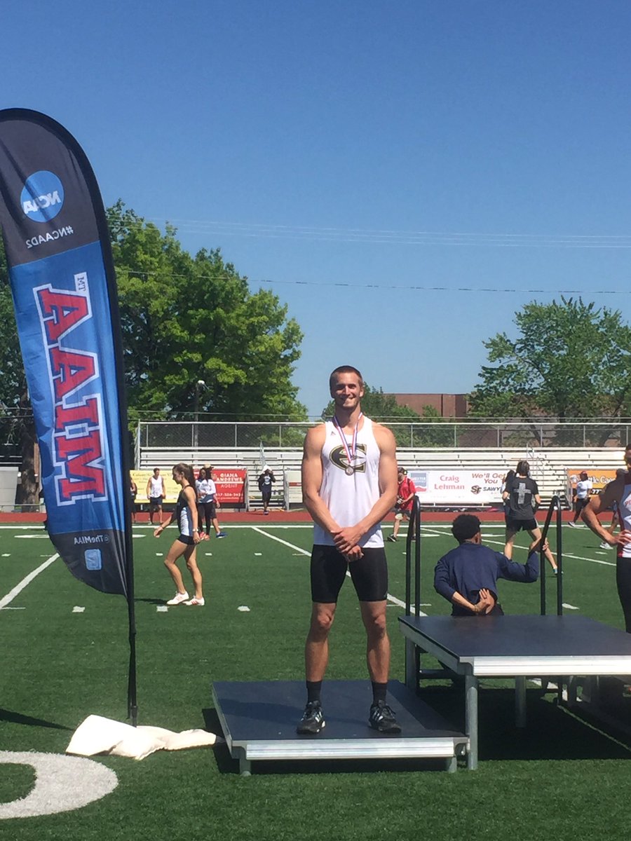 ESUHornetsTFXC's tweet image. Wyatt Sander with an All-MIAA finish in the 400m hurdles! 53.32 for 3rd place #stingersup #esutf #family