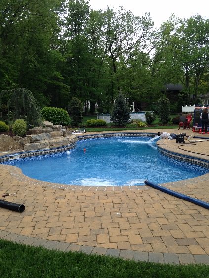 WatermanWaterNJ's tweet photo. Totowa, NJ pool fill today. #ThanksGino #Water #NJ #Pools #Summer2017 #NewLiner https://t.co/vgQOZHAAOY