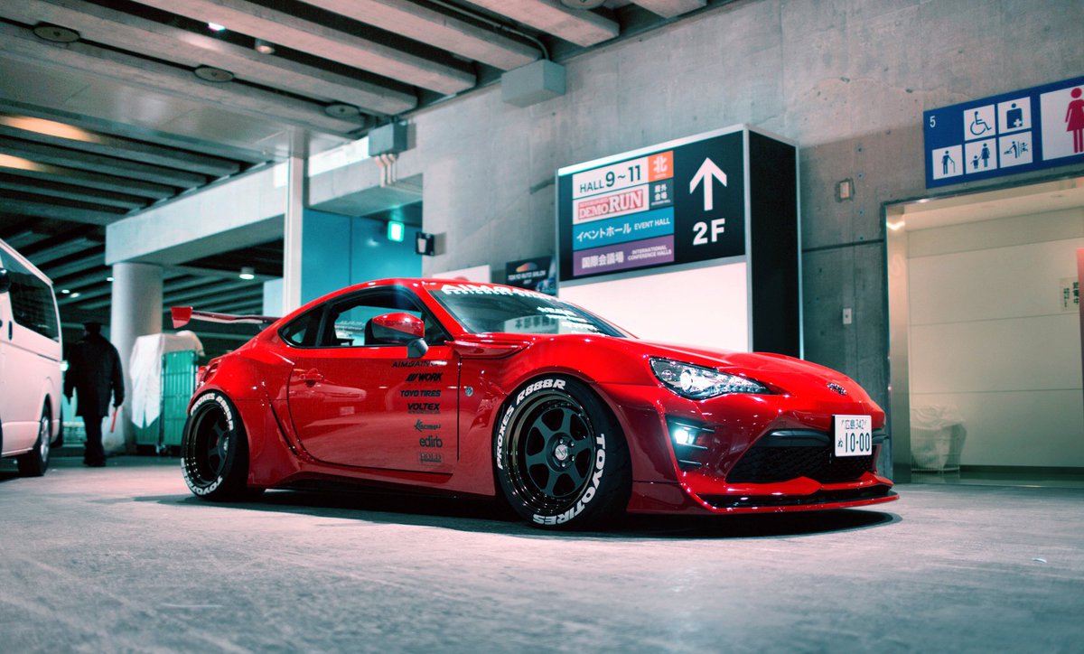 1egendarycars's tweet photo. Pure awesomeness! https://t.co/vlCkFYTeGh