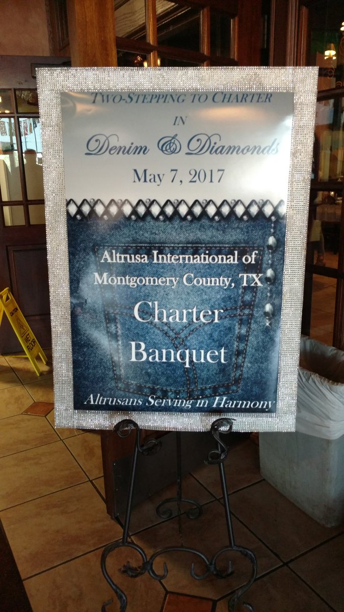 AltrusaMoco's tweet photo. HAPPENING NOW: @AltrusaMoco Charter Banquet #Altrusacares @TheWoodlandsBL @woodlandresort @TheWoodlandsTex @HelloWoodlands @thewoodlands_tx https://t.co/AkrdEElWIF