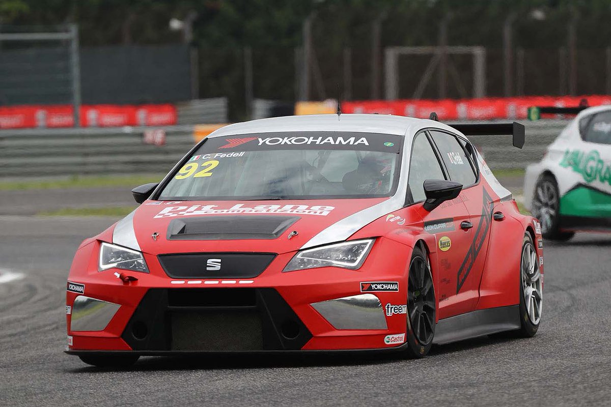 Doppia rimonta e sesto posto in Gara 2 a #Adria per <a href="/CarlottaFedeli/">Carlotta Fedeli</a> nella #Seat Leon Cup Italia. carlottafedeli.com/doppia-rimonta…