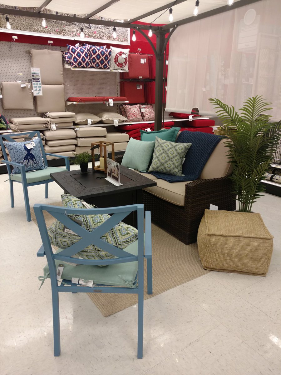 Is your patio ready for summer nights? 🌻🌼🌵🍍🍉 #targetstyle #targetpatio #summernights #t2119