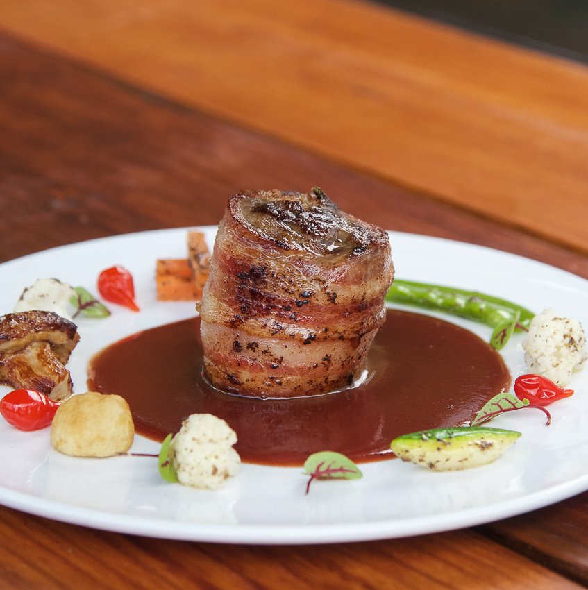 PuertoRicoEats's tweet photo. Conoce todo sobre la 6ta Ediciรณn de @PRRestWeek https://t.co/mqXKmqPhe9 #foodies #puertoricoeats #dineoutpr #PRRW #preats https://t.co/HJjR4Vvk21
