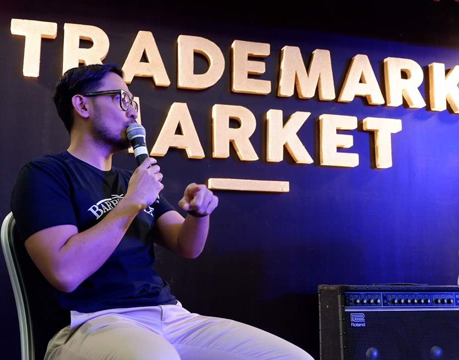 Barbersixx owner saat interview di The 9th Trademark Market di TSM Bandung
#TrademarkMarket9 #trademark 
#barbersixx #barbersixxbandung