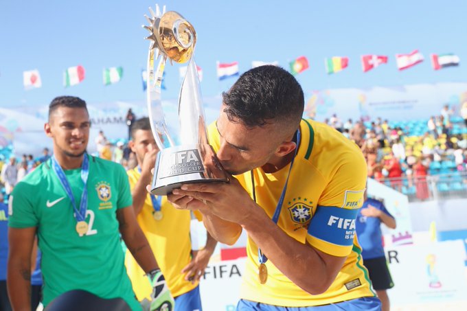 البرازيل تتوج بكأس العالم لكرة القدم الشاطئية موقع منبر العراق الحر