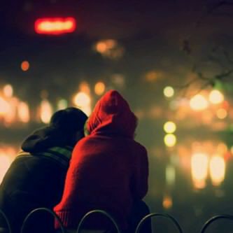 ٓ

اشتقت للِي رحل من دون شـوره 
ماعاد يرجع لو بكِت عيني سنين .
#تمنيتك 💔