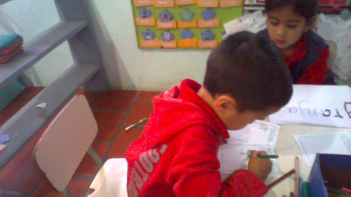 Etapa Inicial trabajando para ls elaboración del periódico mural.
recaudosj@yahoo.com   <a href="/CLIFPJauregui/">CLIFPMV Jáuregui</a>