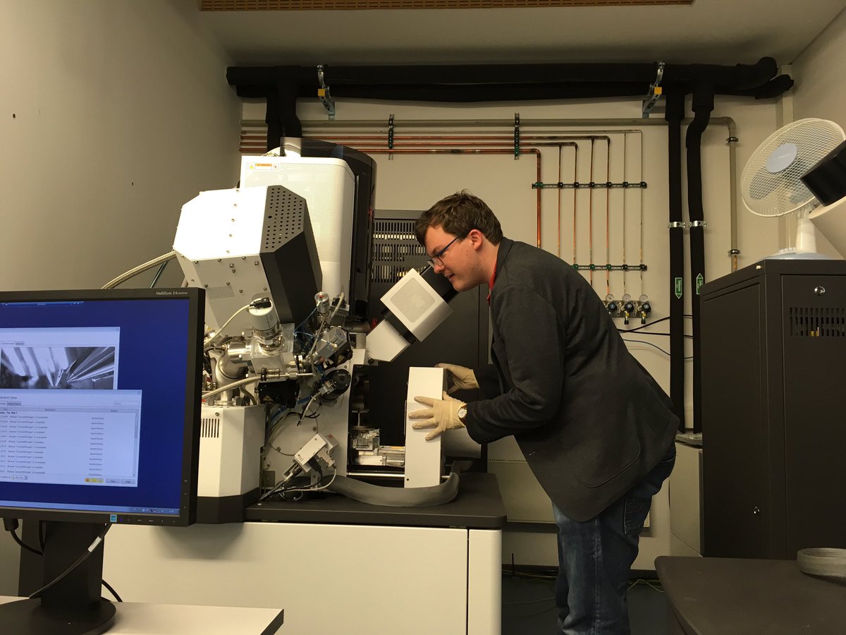 mqm (@mqm_lab) on Twitter photo Philip having fun with our new Xenon plasma FIB! Philip having fun with our new Xenon plasma FIB!