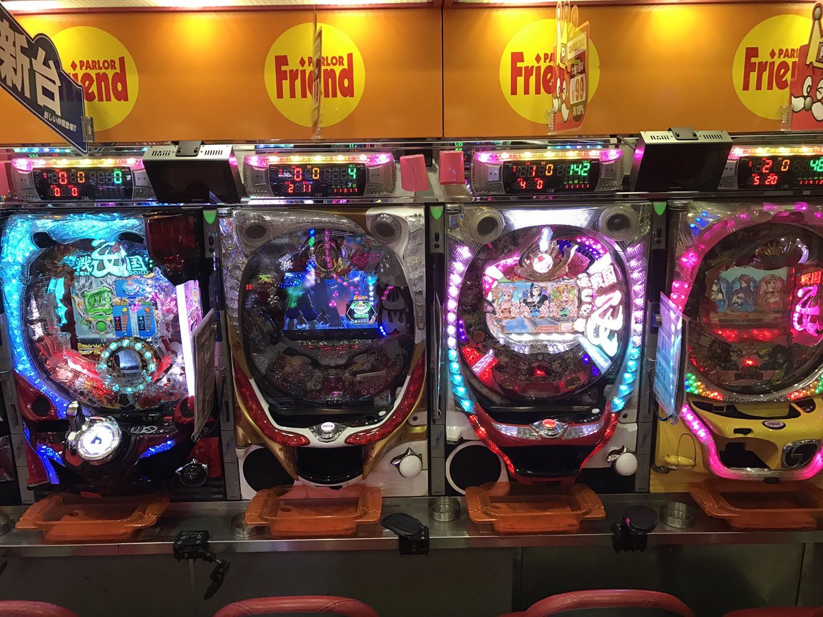 よっすぃ フレンド太田 遂にやったりました 右から戦国乙女初代 2 3 花 銀河 乙女フェスです オール甘デジ 全国でも恐らくそうそう無いかと 絶景です 戦国乙女 シリーズ制覇