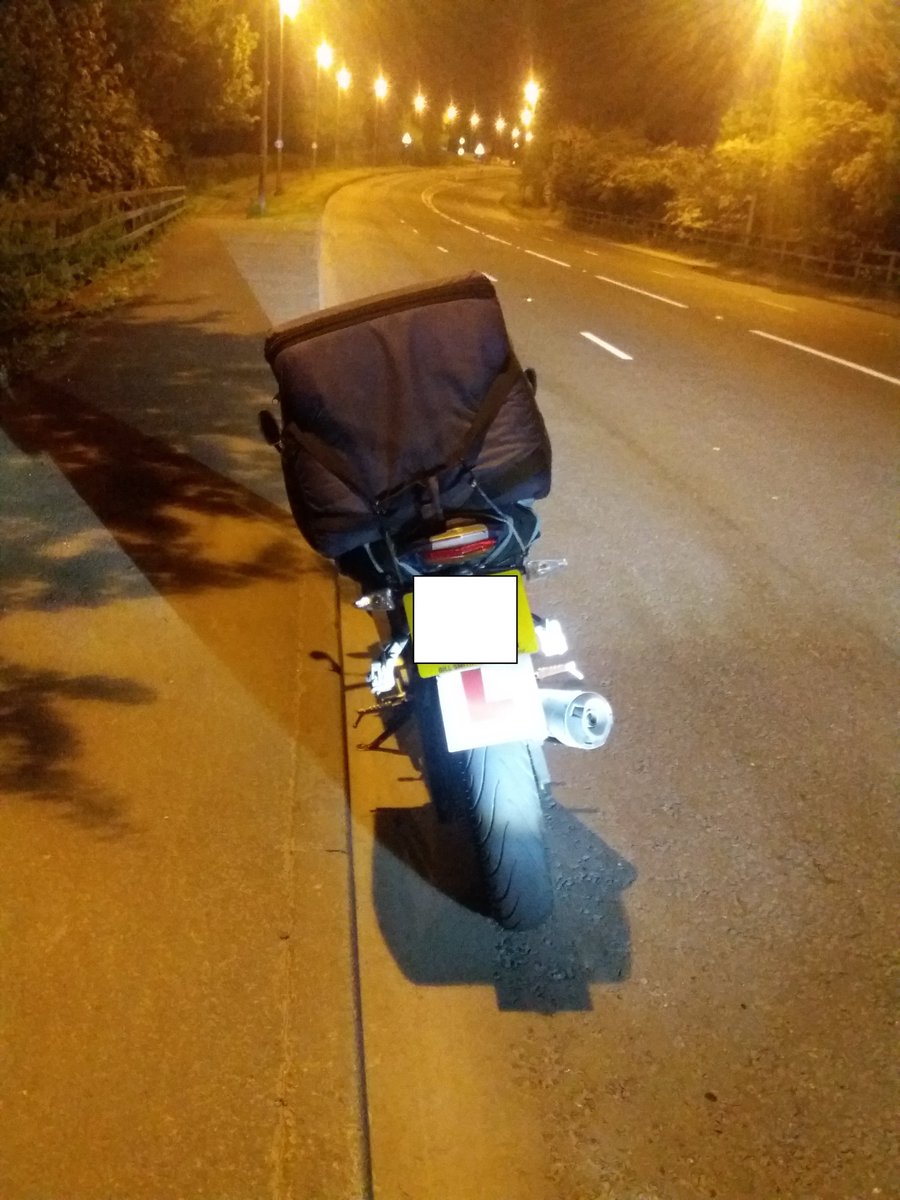 NWmwaypolice's tweet photo. Stopped re excess speed,contravening a red traffic light in front of my liveried police vehicle in Chester. TOR issued for undue care #HT38 https://t.co/xqKaiZRMFn