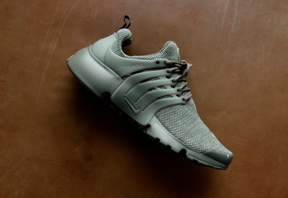 ruvilla nike presto