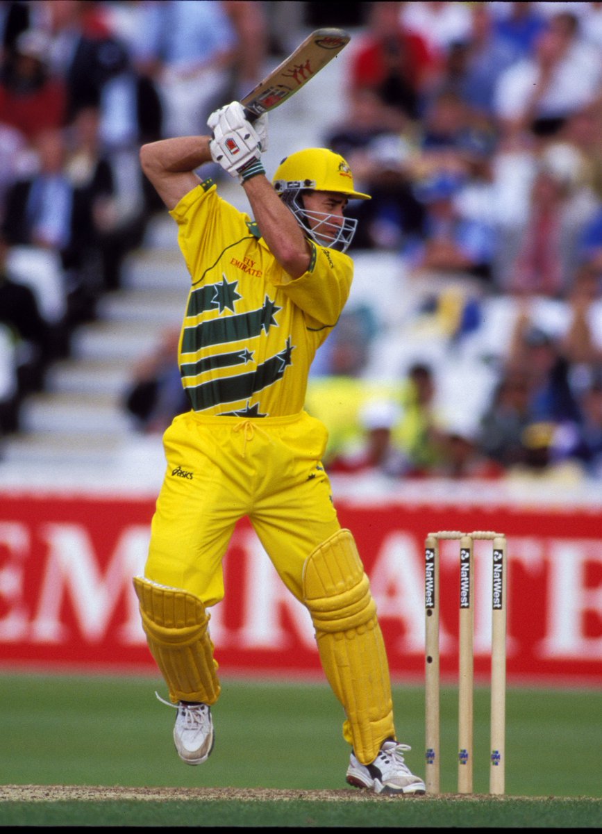 Happy Birthday to Michael Bevan! One of Australia\s greatest ever ODI batsman 