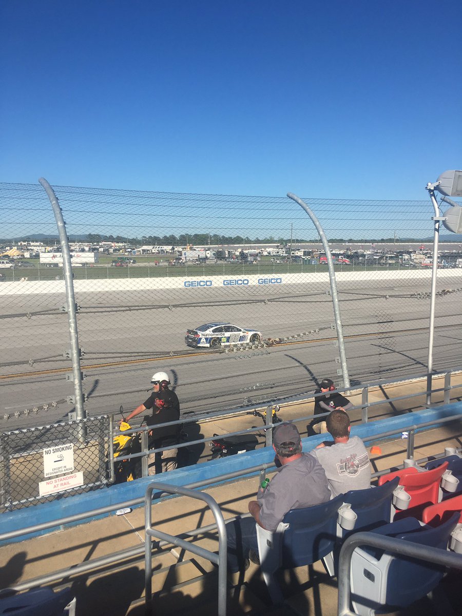 kaitlynmichele_'s tweet photo. When @DaleJr announced his retirement I knew I had to see him race one time! Checked that &amp; my 1st NASCAR race off today #seeyainthefall https://t.co/N7symIHon7