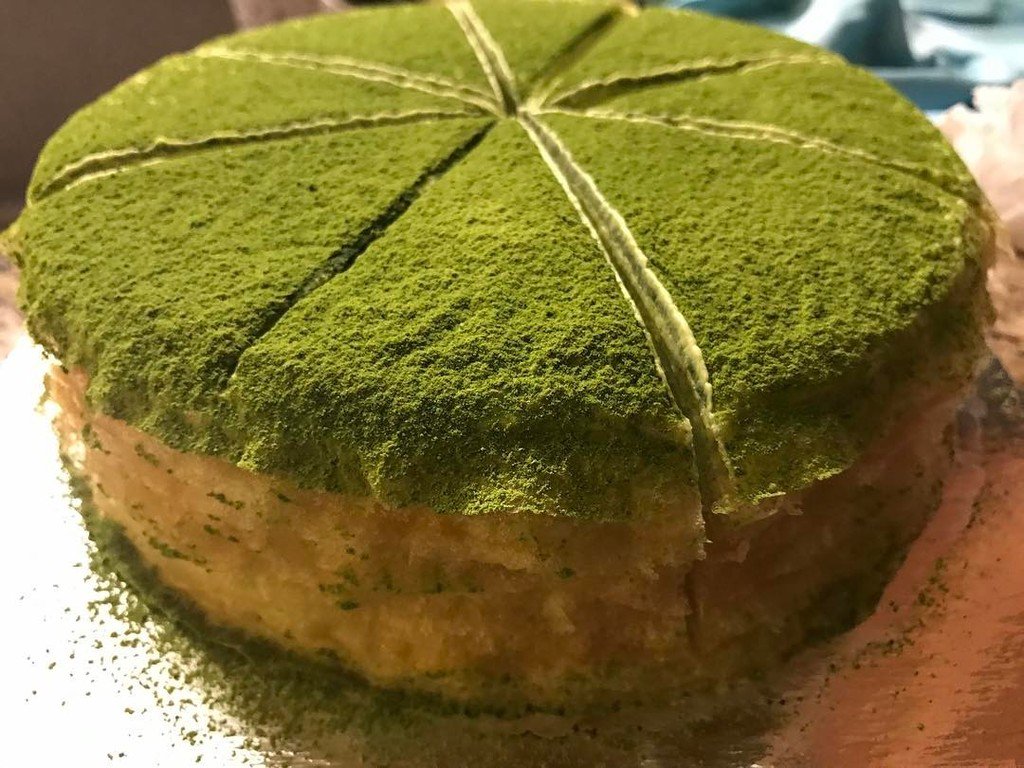jjklee's tweet photo. #slice of #heaven #matcha #greentea #millecrepes #cake from @ladymcakes #WhenInNYC #dessertcoma #instafood https://t.co/ianudeu5Lc
