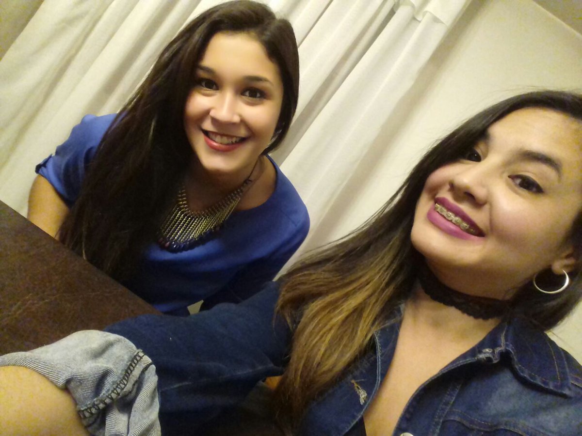 MicaelaGehrig's tweet photo. Los de siempre 💟🍹🍸⛳💃 https://t.co/koQDMZdMcH