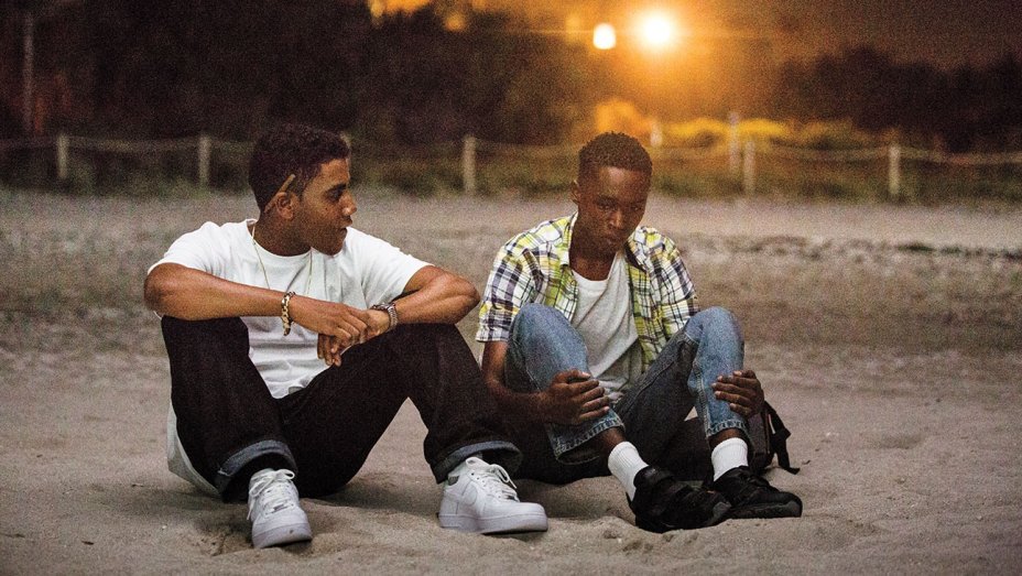 drvasquezr's tweet photo. #MTVAwards: Ashton Sanders &amp; Jharrel Jerome win Best Kiss https://t.co/pSoaWMGqWU by #TheCarterFilez via @c0nvey https://t.co/ilocH5co4A