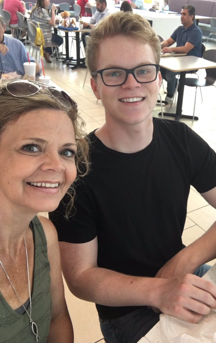 HeroThanks's tweet image. Hero find with Chase Preston. My amazingly encouraging son who loves to laugh, love, people watch-story tell and eat Asian food - yup! 🇺🇸