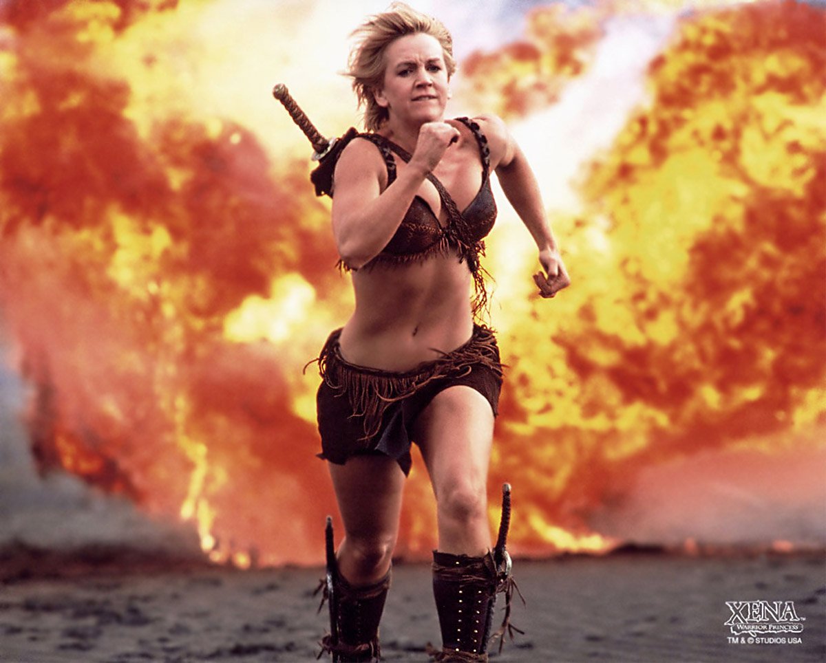 UberWanky's tweet photo. I just found a folder on my desktop computer dedicated to #GabsAbs . Yassss.  #Xena #Gabrielle #XenaRevival @Xebrielle https://t.co/h73xQxsTvY