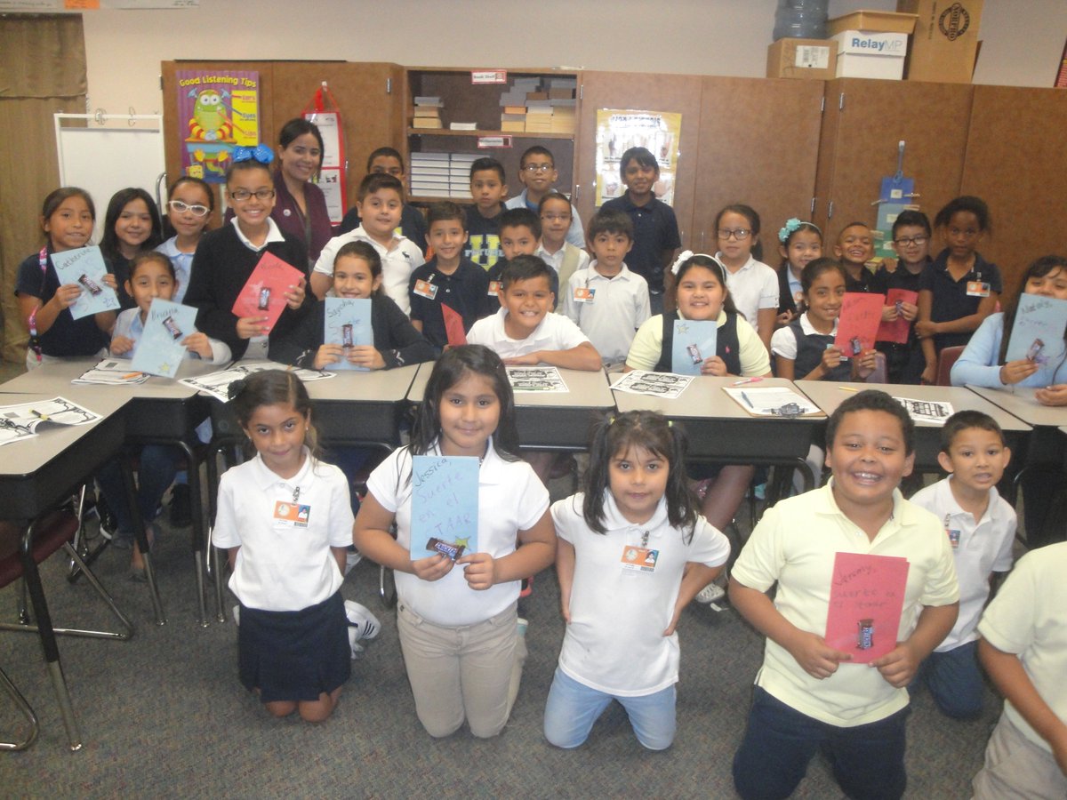 ReynaHMQ's tweet photo. We adopted Ms. Rodriguez class and wish them good luck in STAAR! #HMQ2017 https://t.co/NjghvJHecQ