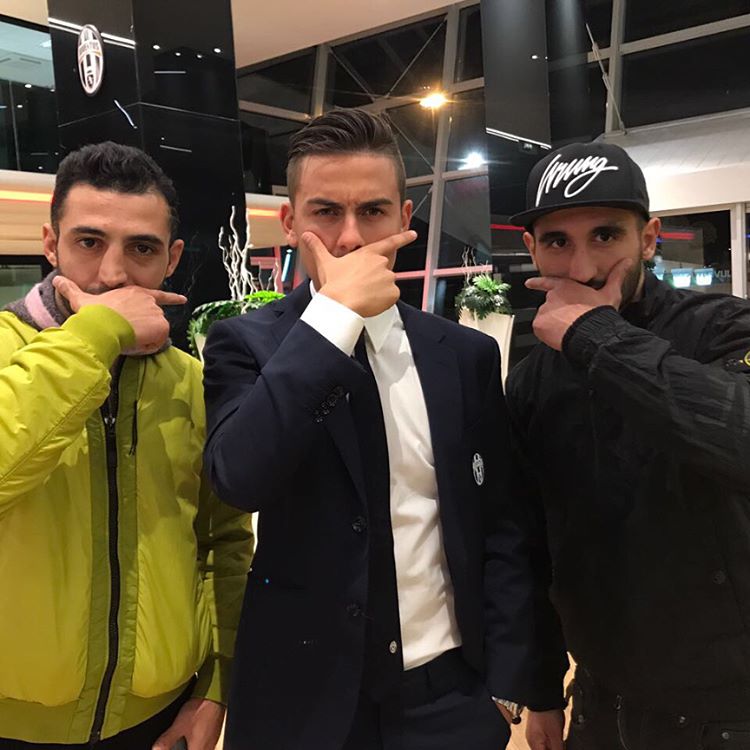SinFlashes's tweet photo. El crack argentino del momento Paulo Dybala. https://t.co/01zqL8lCqM