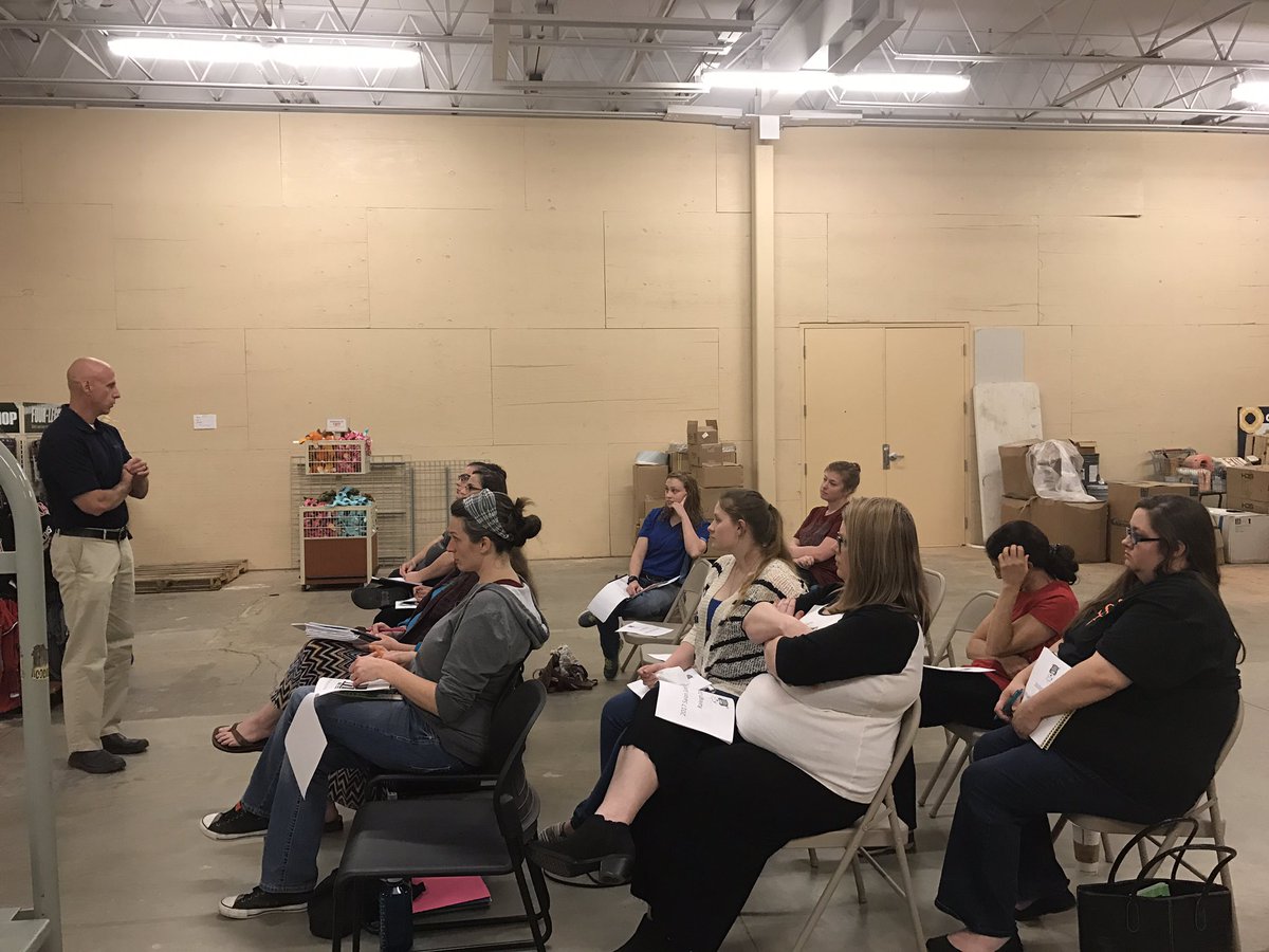 AlemanyTiffany's tweet photo. Successful Salon Safety Seminar in Raleigh tonight. #DATsStandOut #PetSafety #TrustedPartner @KurtD_Salons @PetSmart_DaveK @CarrieVillani https://t.co/hNeD6W3lUl