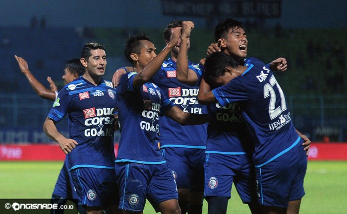 Aji Santoso: PSM Tim Kuat, Tapi Arema Tim Bagus | bit.ly/2pVi1UE