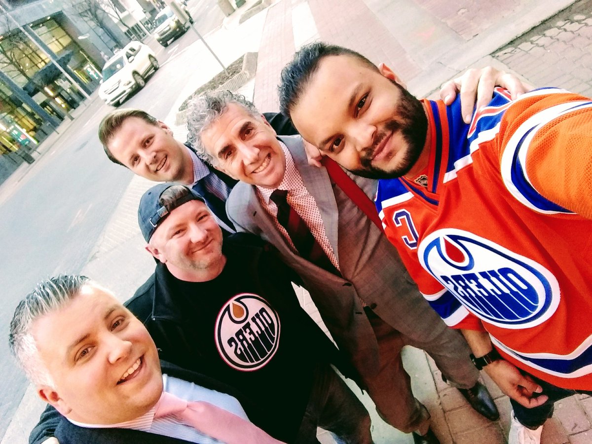 4realDeepak's tweet image. With these awesome guys #tsn #craigbutton #ryanrishaug #oilers #yeg #orangecrysh