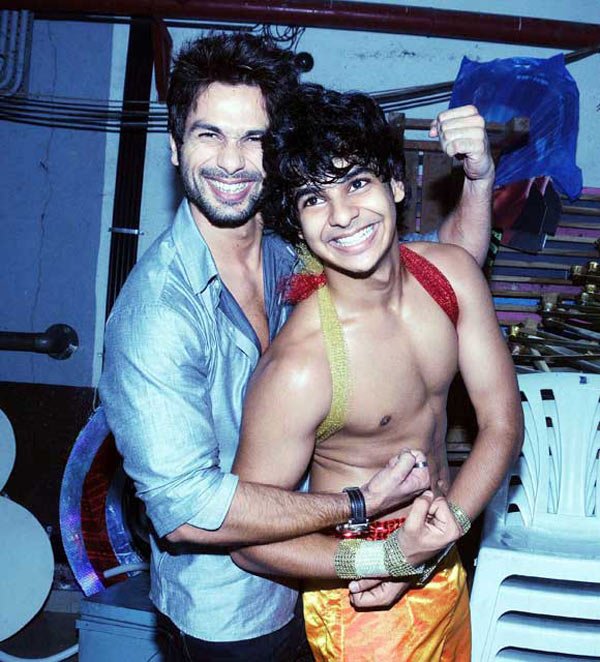 ShaandaarVicky's tweet photo. #Trueback Bhai Bhai https://t.co/UtazYcLW8b