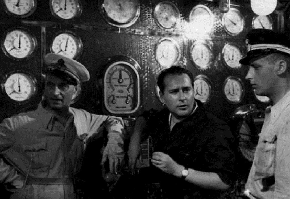 Nave בטוויטר 映画監督ロベルト ロッセリーニ 1906 77 は今日5月8日が誕生日 ネオレアリズモの代表であると同時に それを超越した映画作家 ネオレアリズモとは 世界を見る際にとる倫理的立場だ 神の道化師 フランチェスコ 50 T Co Gotostdmt9