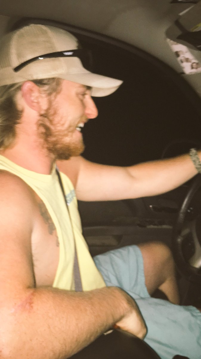 ChassidieR's tweet photo. The look he gets when she blows a duck call properly; after almost a year of dating her #heproud @cDill_14 https://t.co/axeeJfysRM
