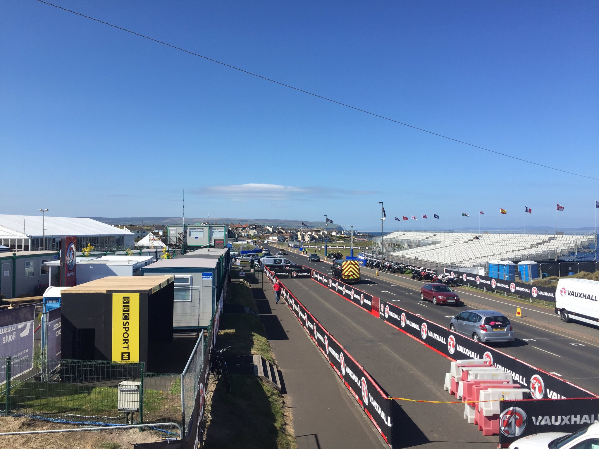 RACING - [Road racing] NW200 2017   C_S-UD9WAAAUdNV