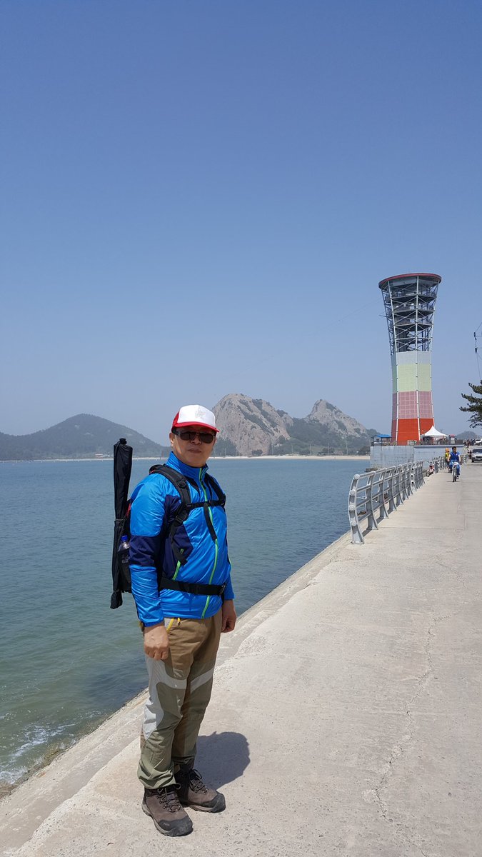 chesou2002's tweet photo. 대선정국이 있는 한주일 대한민국 의 국운을
믿어보렵니다. https://t.co/lcyGdYgG1O