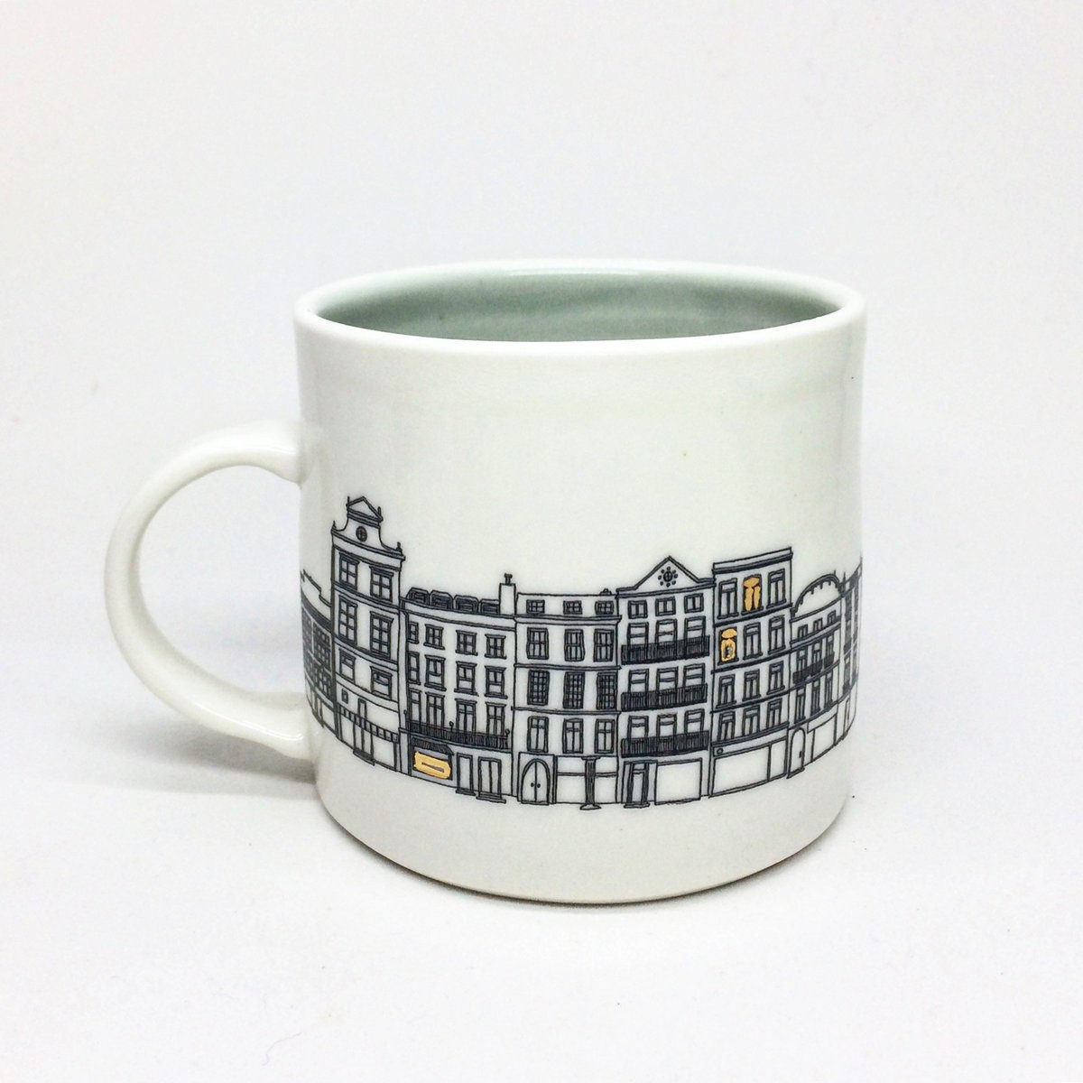 Oli Holmes tweet media